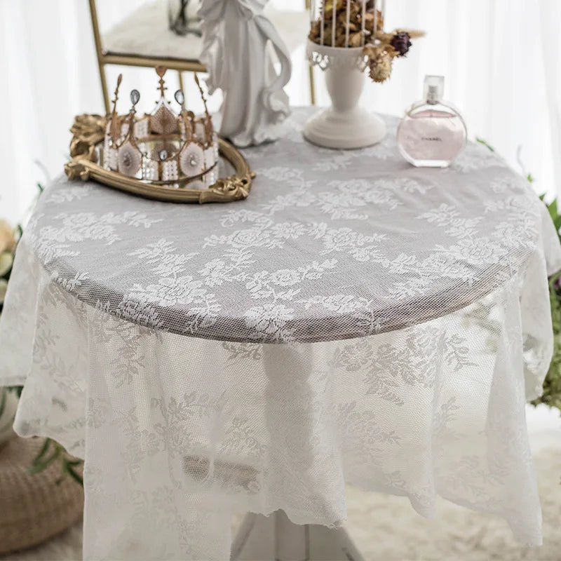 Nappe de Table Blanche en Dentelles Chic
