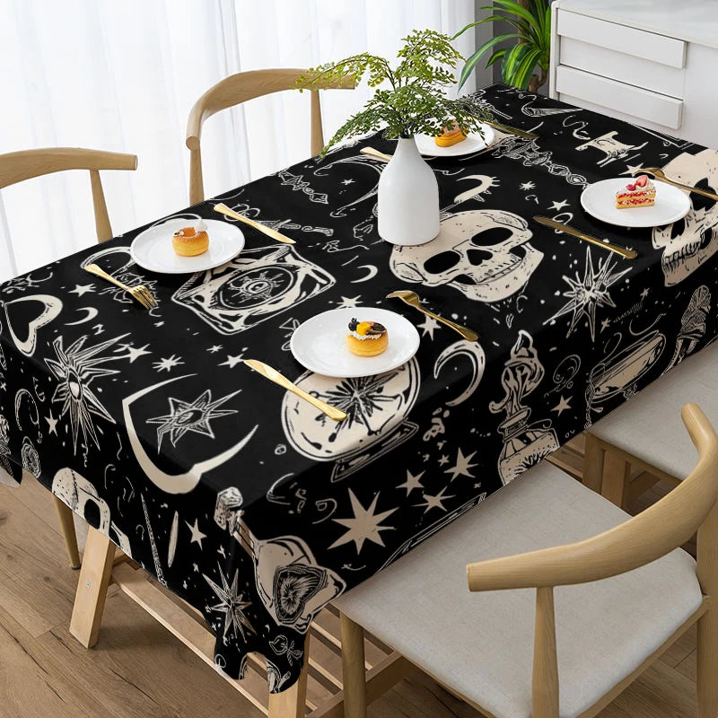 Nappe de Table Noire à Crâne Design
