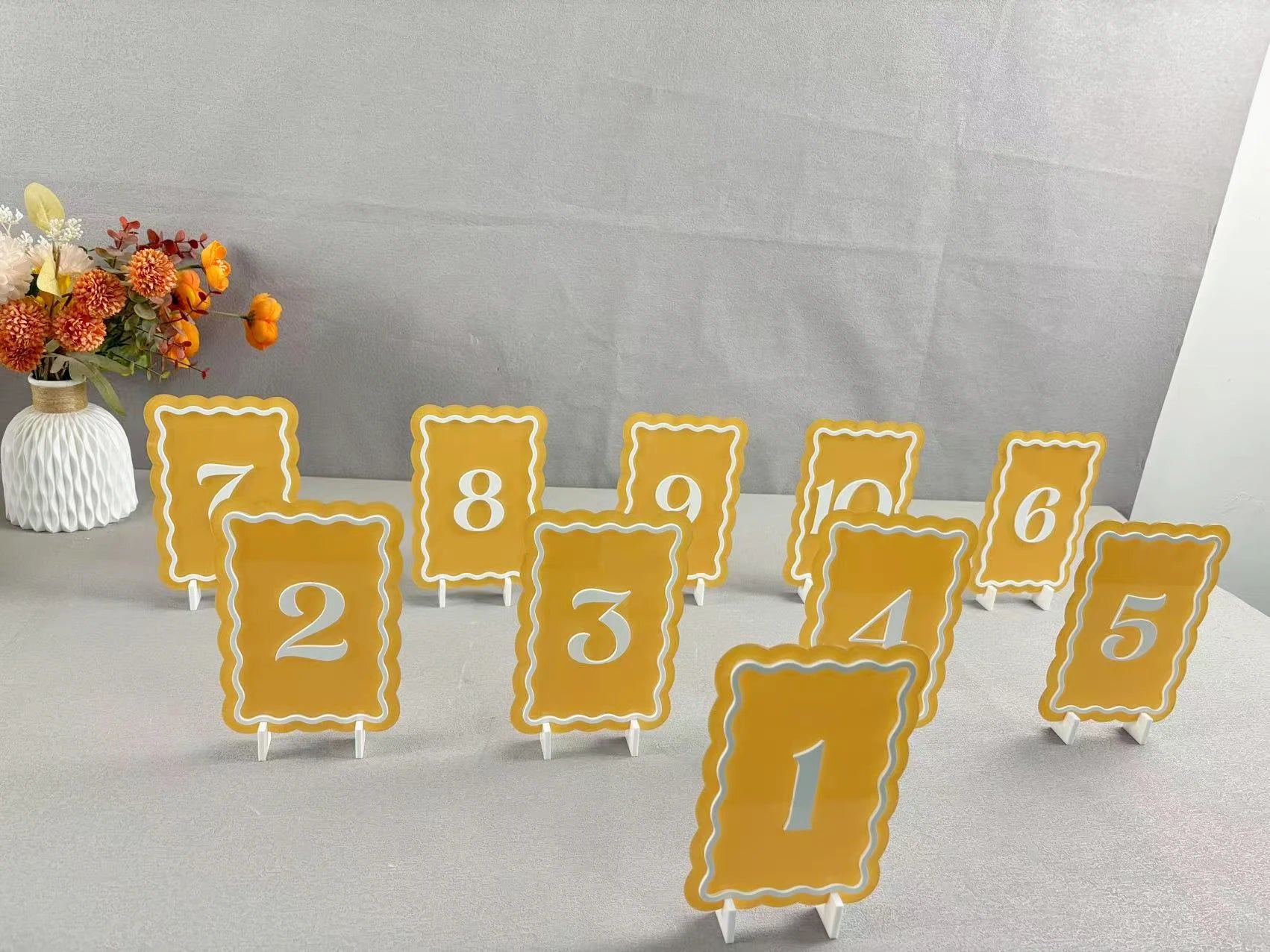Numéro de Table Mariage Jaune Design