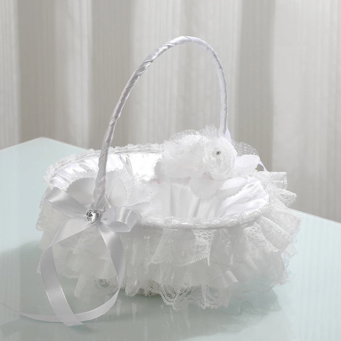 Panier à Pétales Blanc Vintage