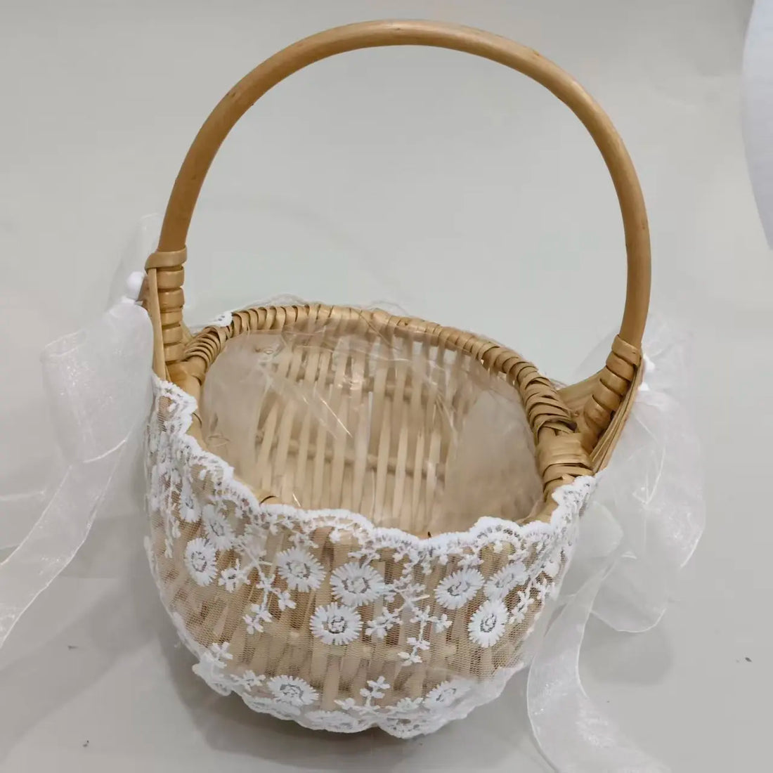 Panier à Pétales Champêtre à Dentelles Unique