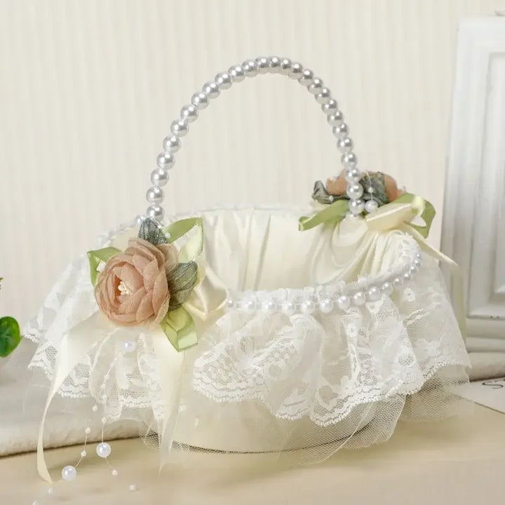 Panier à Pétales à Poignée de Perles