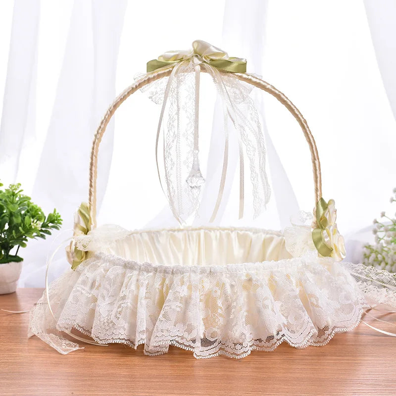Panier en Dentelles Romantique pour Pétales Chic