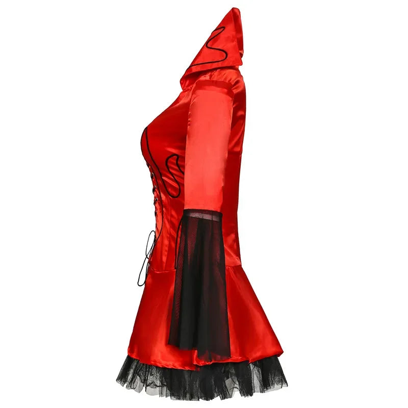 Petite Robe de Vampire Rouge Profile