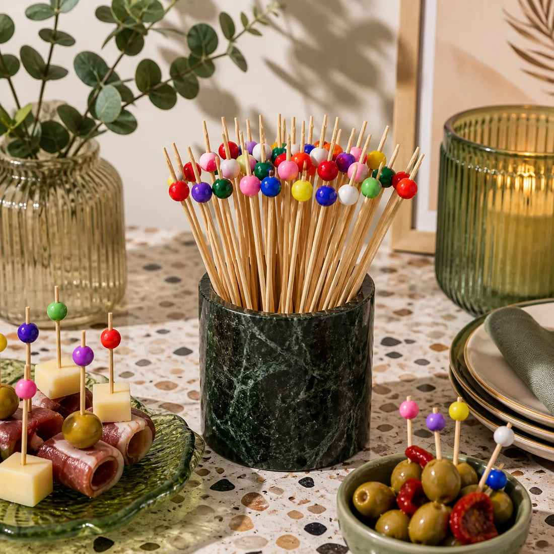 Pics Alimentaires à Boule Colorée 