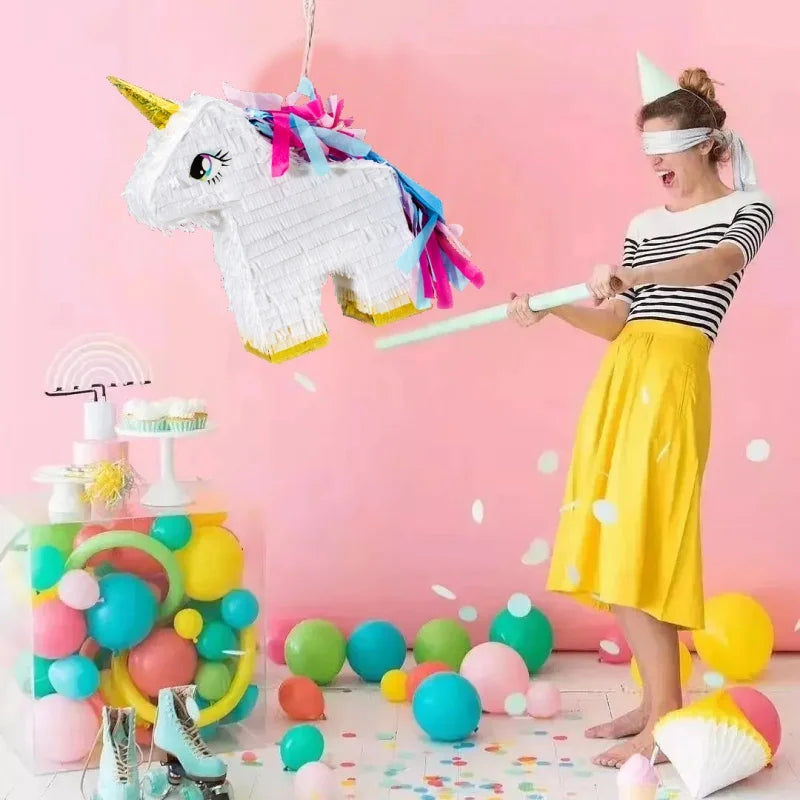 Pinata Anniversaire Licorne Résistante 