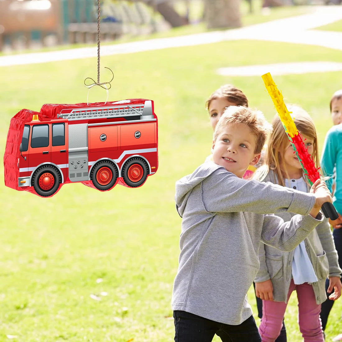 Pinata Anniversaire Pompier Rouge 