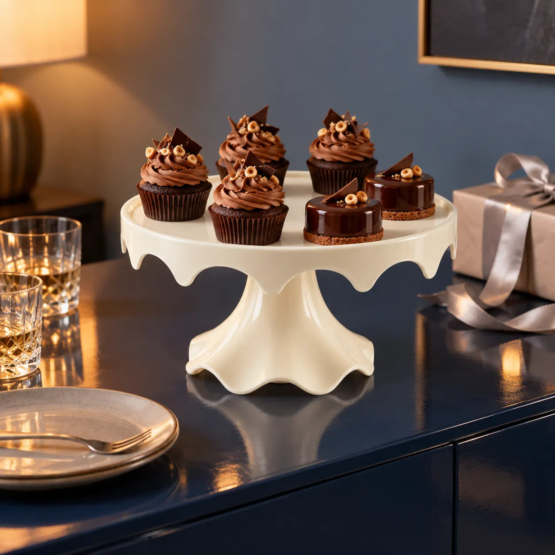Présentoir à Gâteau Blanc en Plastique moderne