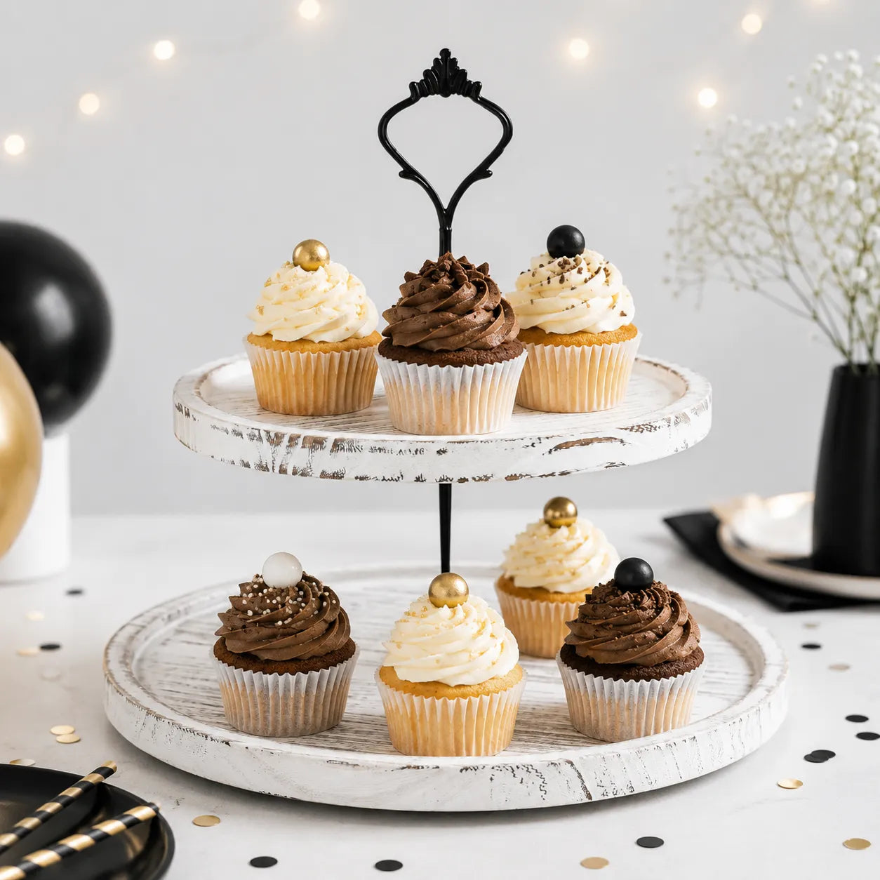 Présentoir Rond en Bois Blanc à Cupcakes