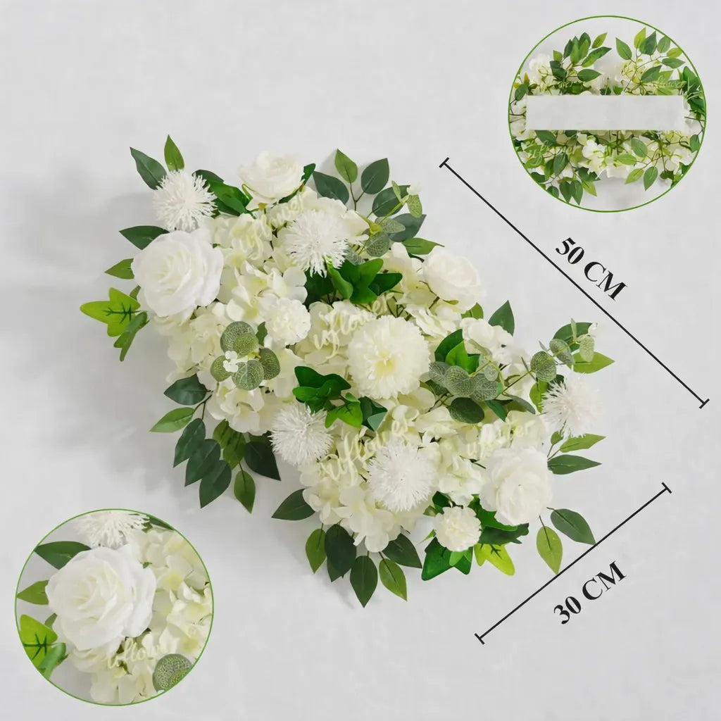 Rangée de Fleurs Blanches pour Table Chic