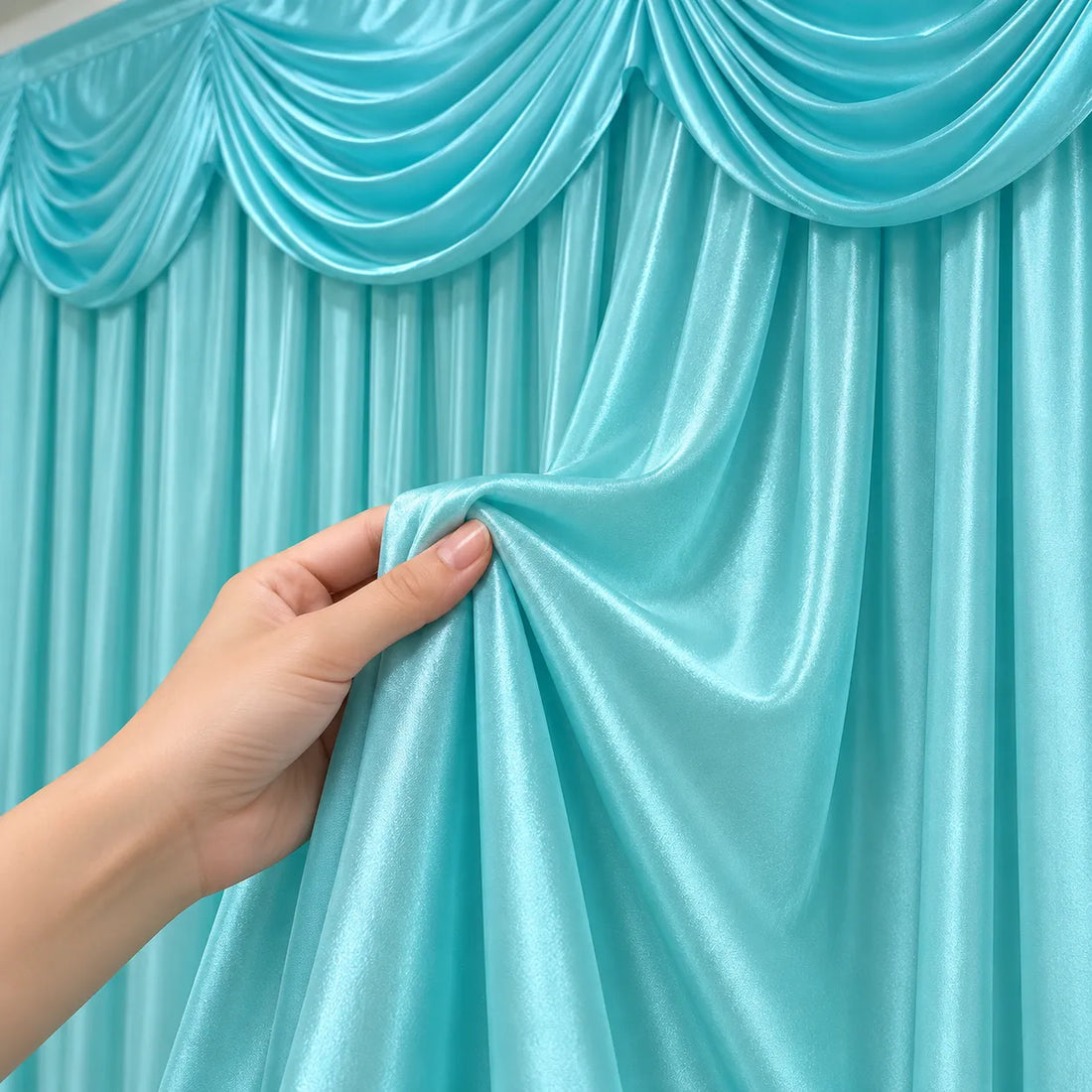 Rideau Mariage Bleu en Soie à Cantonnière Drapé élégant