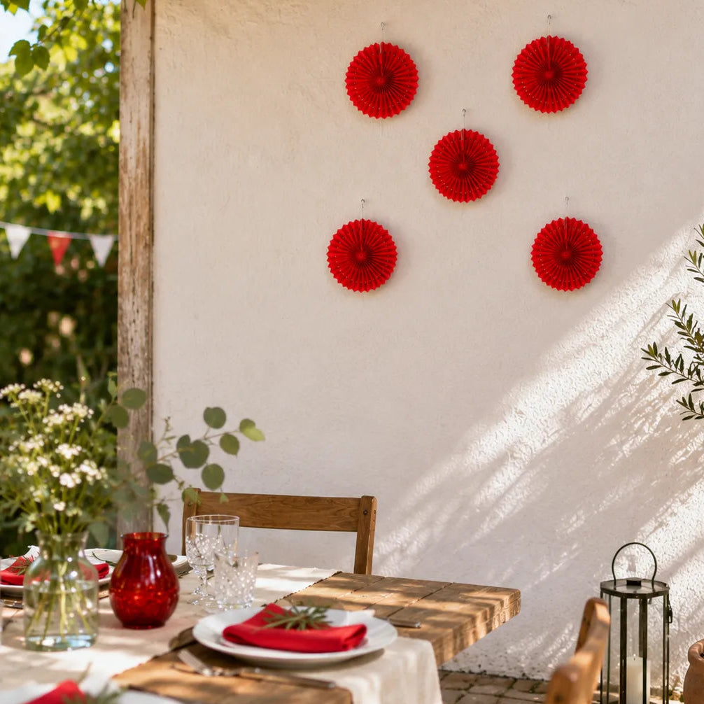 Rosace Ajourée Déco Rouge Moderne
