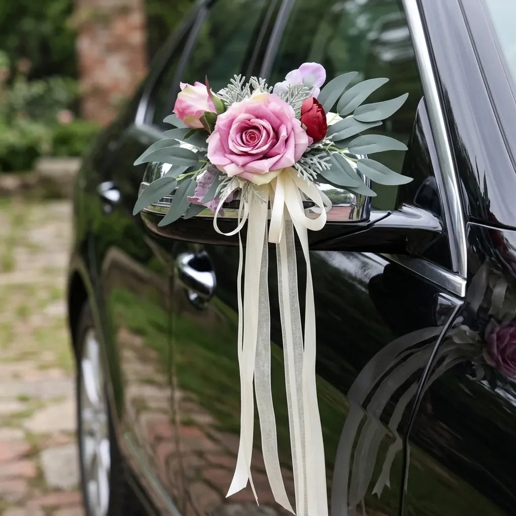 Rose à Feuillages pour Voiture Mariage Luxuriant