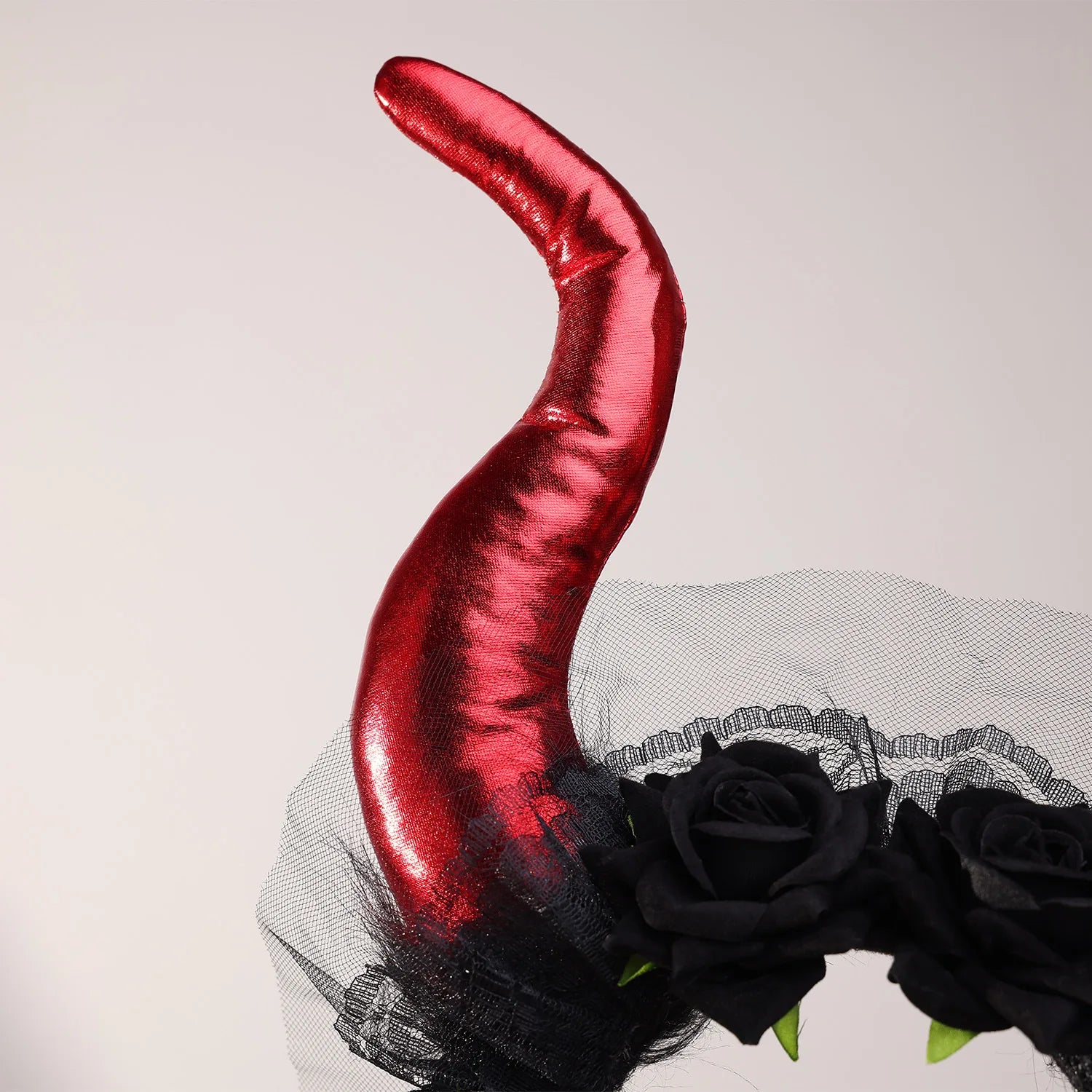 Serre-tête Diable à Fleurs Noires Moderne