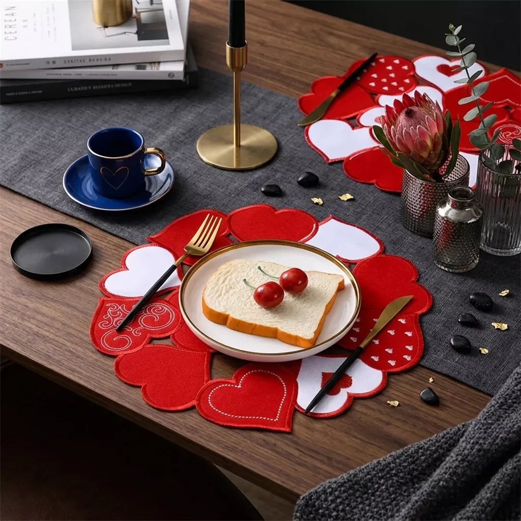 Set de Table Brodé Cœurs Unique
