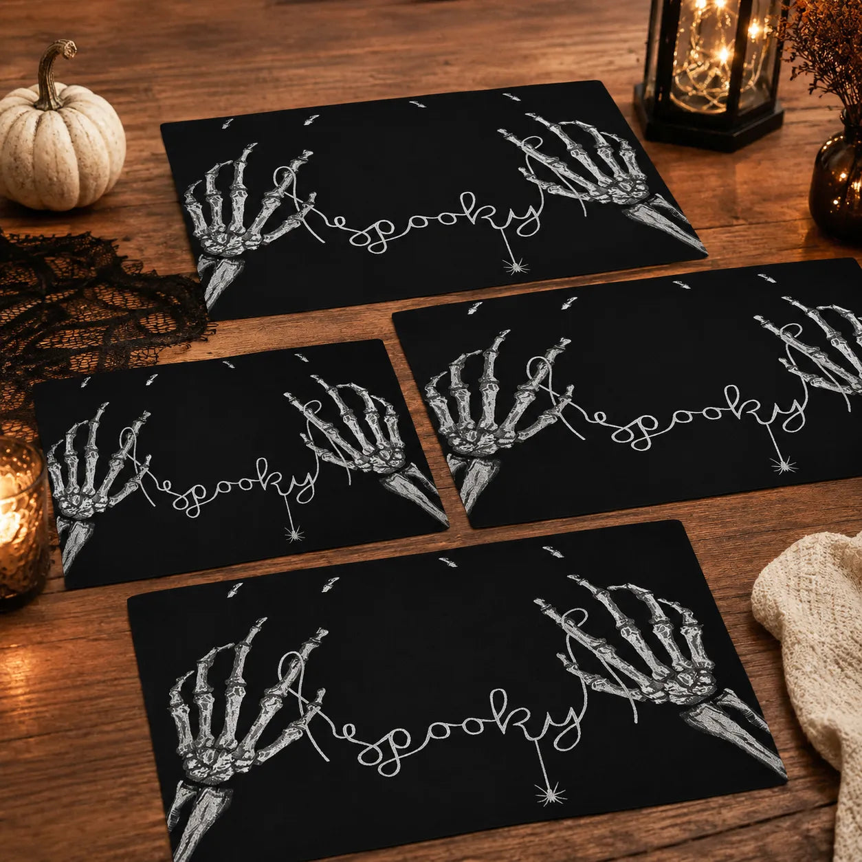 Set de Table Main Squelette Pratique