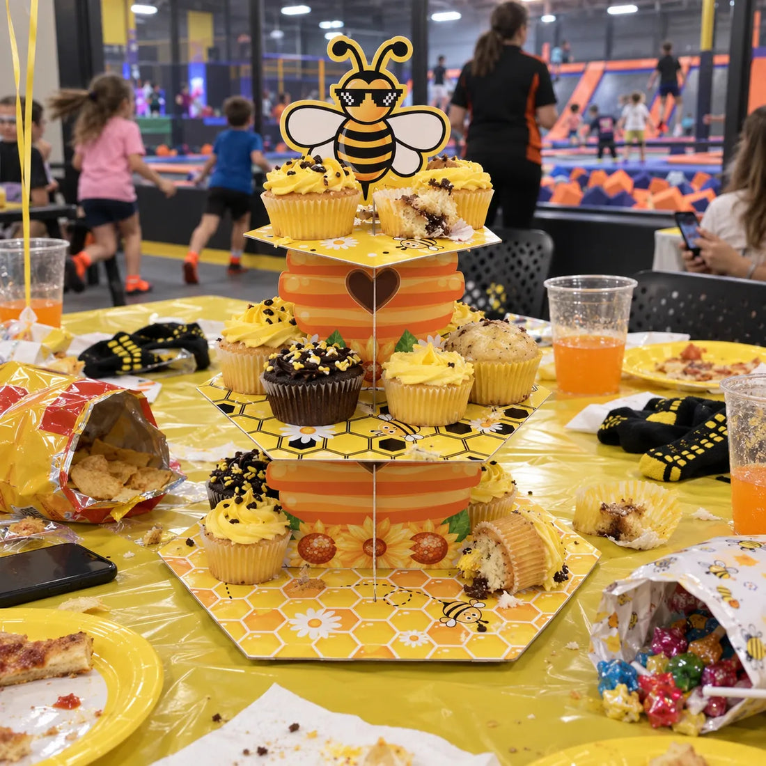 Support à Cupcake Nid d’Abeille Rushe