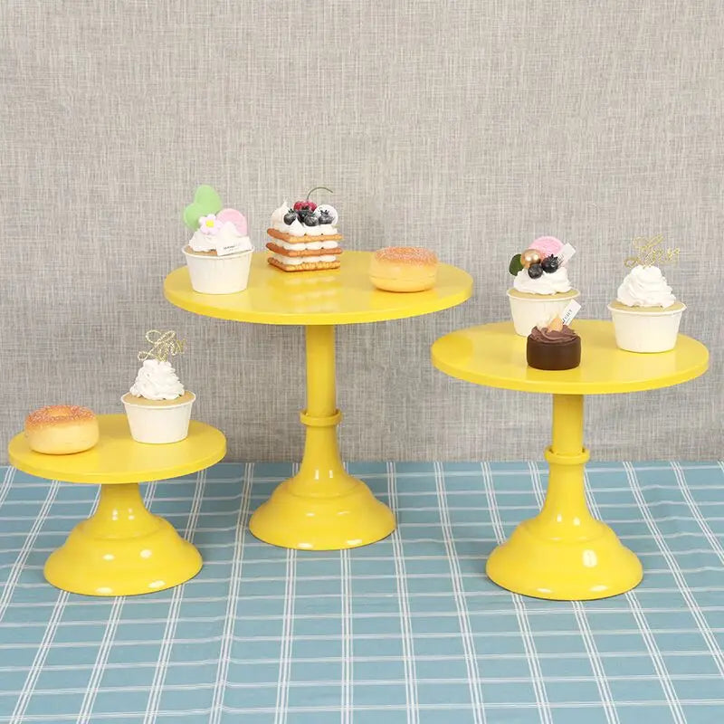 Support à Gâteau Jaune Design