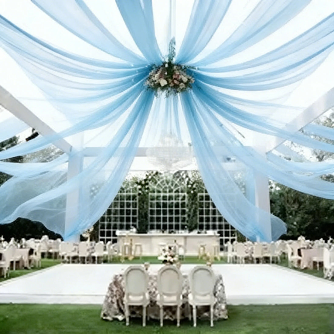 Tenture Mariage Bleu ciel en Tulle design