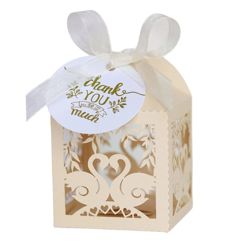 boîte à dragées beige motif cygne