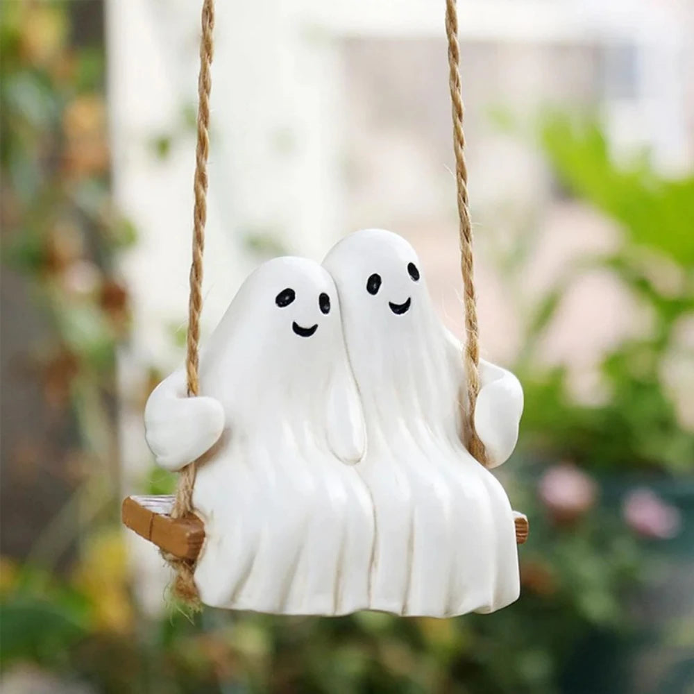 couple de fantôme sur balançoire