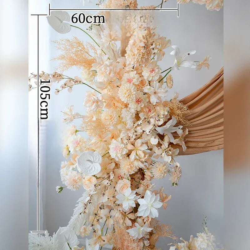 fleurs élégantes déco arche mariage élégante