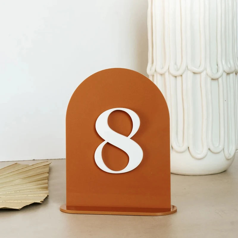 numéro de table mariage en arc élégant unique