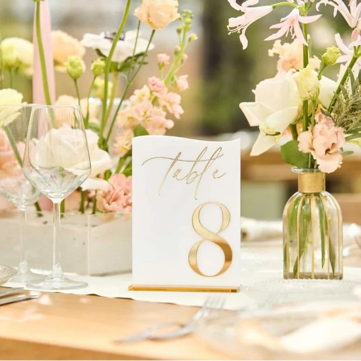 numéro de table mariage élégant blanc doré