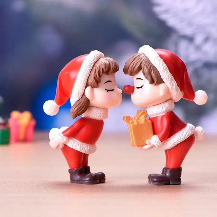 petite figurine de couple noel